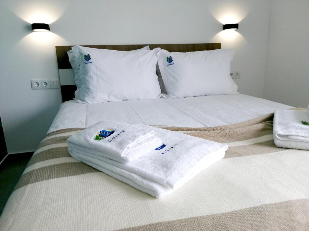 Suites Paradise Algarve Quarteira Extérieur photo