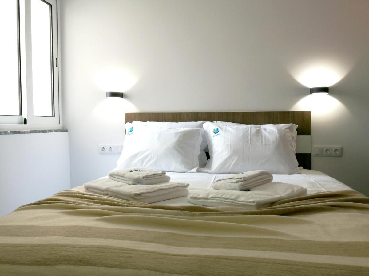 Suites Paradise Algarve Quarteira Extérieur photo